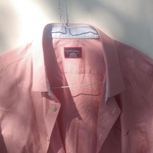 UNtuckit Large Long Sleeves